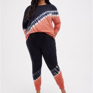 Torrid Fleece Tie Dye Sweater & Jogger Set